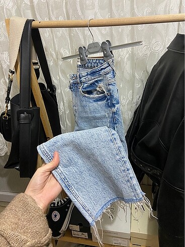 Mango Jean
