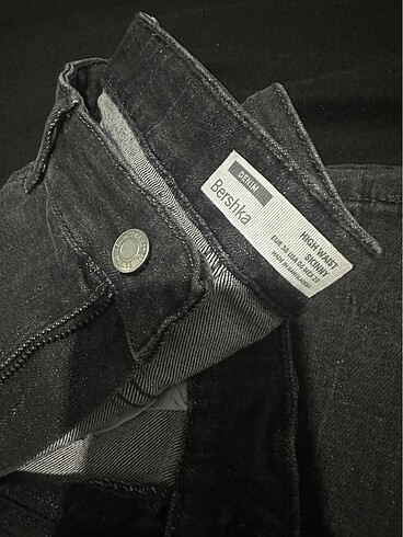 Gri jean