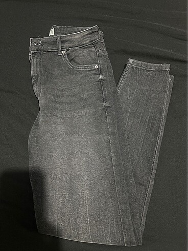 Bershka Gri jean