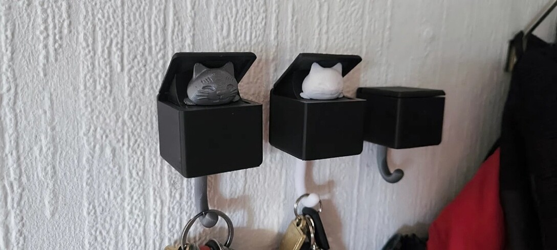 Beden Renk Kedi figürlü askı