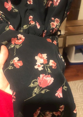 Çiçekli Kadın Elbise - Görsel 4