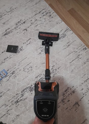 KARACA Vantuz şarjlı dikey Süpürge - Görsel 7