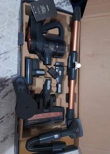 KARACA Vantuz şarjlı dikey Süpürge - Görsel 12