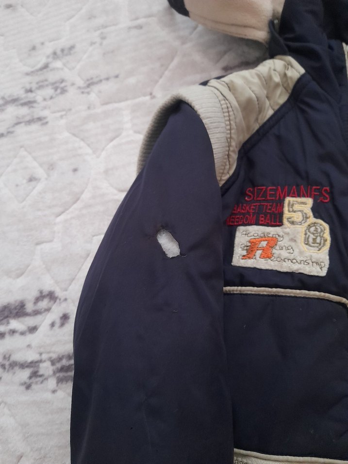 Kapüşonlu Fermuarlı Erkek Çocuk Mont - Görsel 4