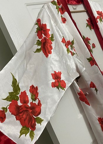 Çiçek Desenli Uzun Bohem Kadın Sabahlık - Görsel 4