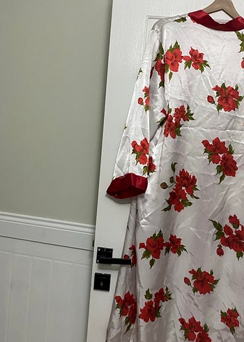 Çiçek Desenli Uzun Bohem Kadın Sabahlık - Görsel 2