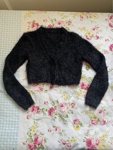 Peluş crop hırka