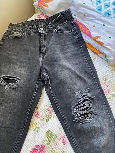 Bershka Addax mom jean