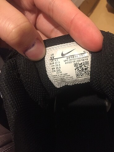 37,5 Beden siyah Renk orjinal nike court ayakkabı