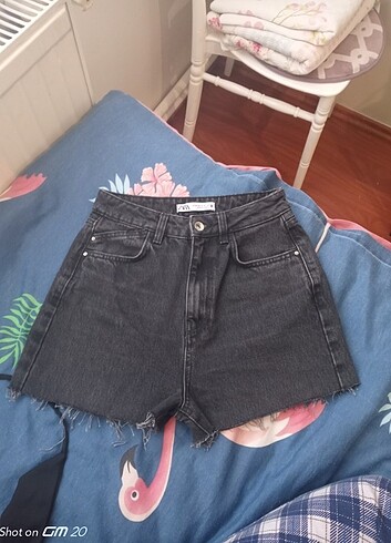 s Beden Zara siyah Jean şort