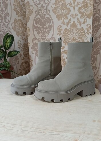 Zara Bot