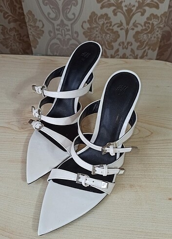 H&M stiletto 