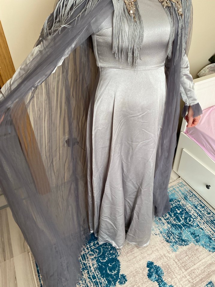 Uzun Kol Drapeli Gri Kadın Abiye Elbise - Görsel 5