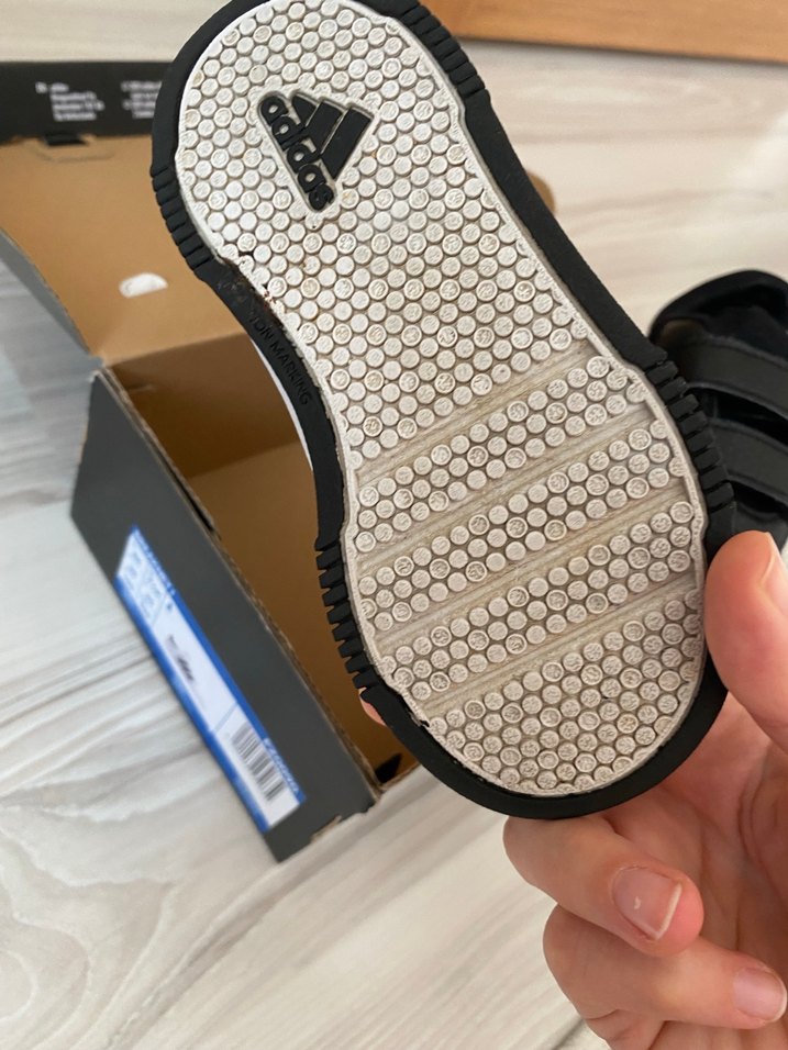 Erkek Çocuk Siyah Cırtcırtlı Spor Ayakkabı - Görsel 3