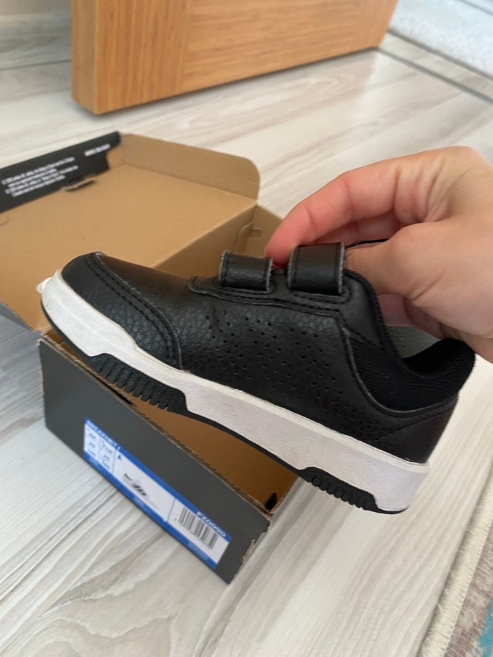 Erkek Çocuk Siyah Cırtcırtlı Spor Ayakkabı - Görsel 4