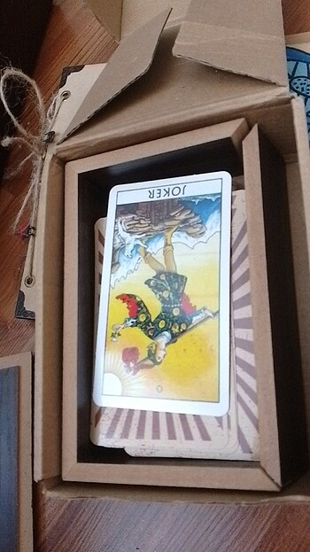 Beden Tarot kartları