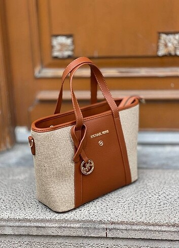 Micheal Kors KOVA 