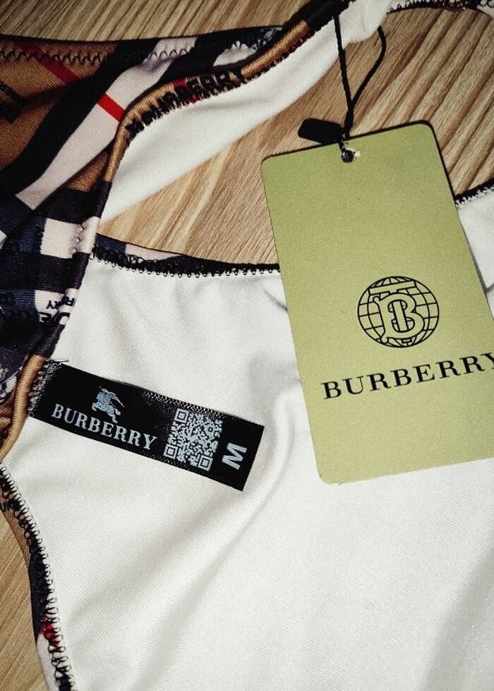 Burberry Mayokini  - Görsel 4