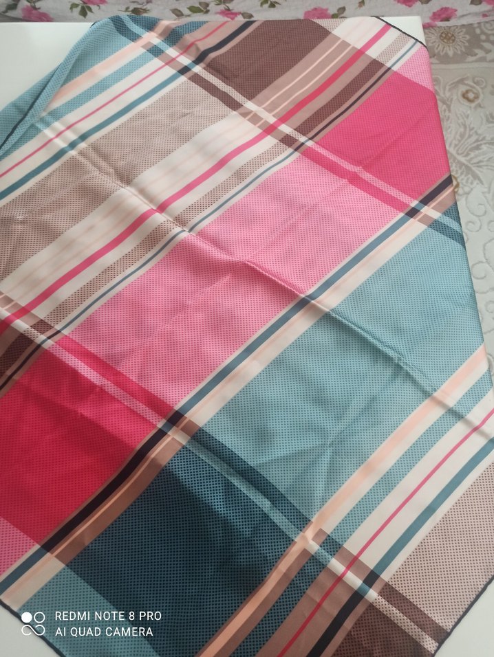 ipek eşarp - Görsel 2