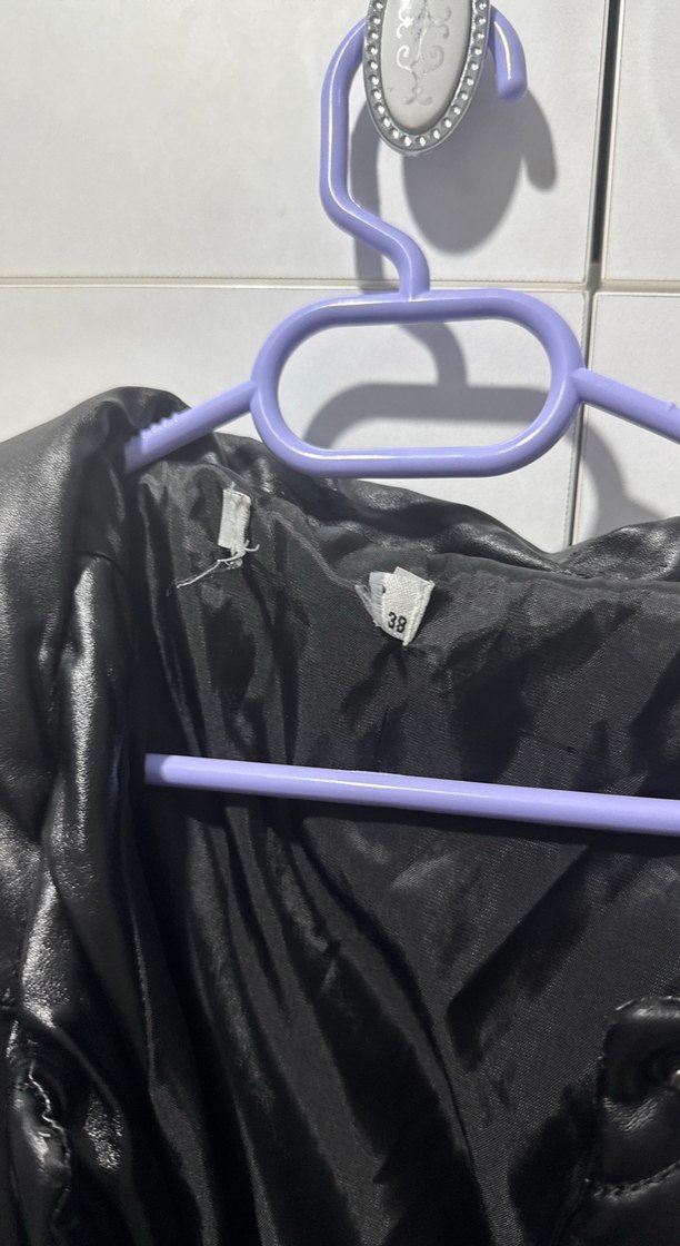 Düğmeli Siyah Midi Deri Kadın Ceket - Görsel 2