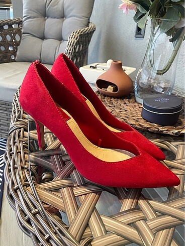 38 Beden Kırmızı stiletto ayakkabı