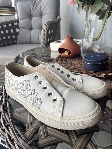 Sneaker beyaz