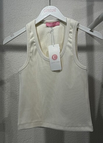 Krem renk Crop basic atlet, M beden