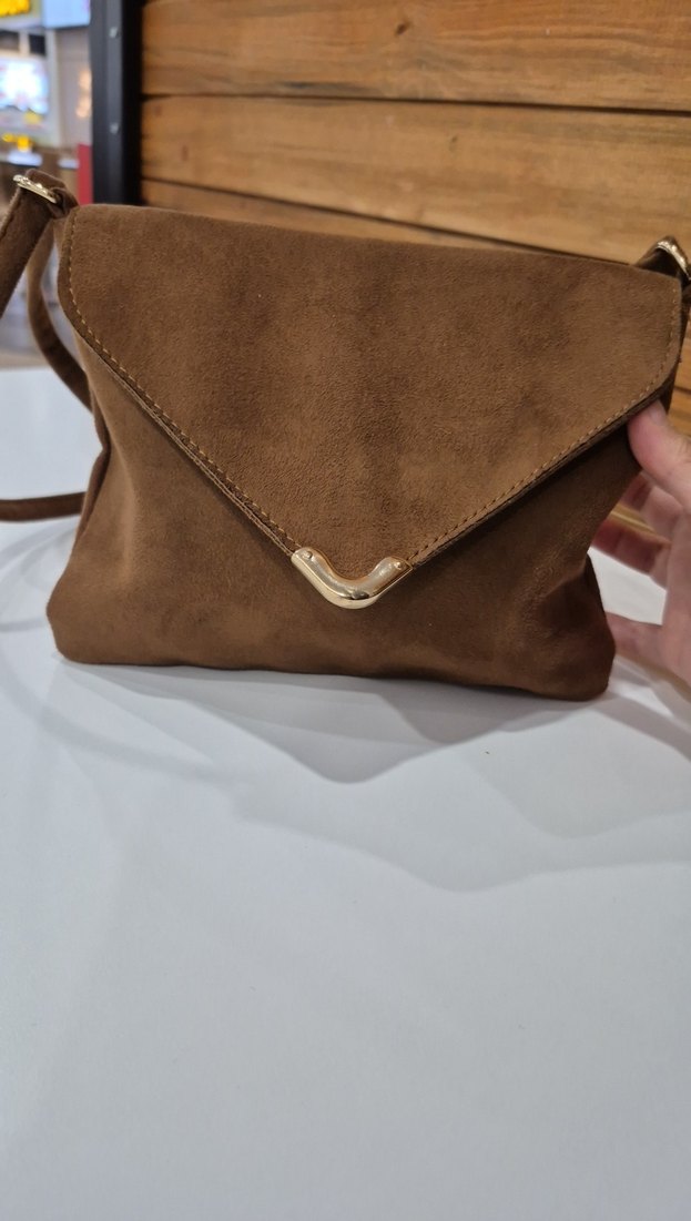Kahverengi Süet Tokalı Kadın Çanta - Görsel 2