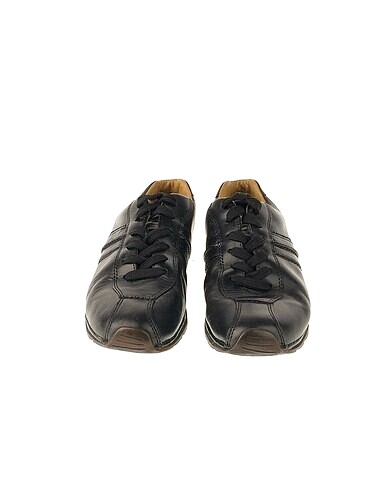 39 Beden Clarks Spor Ayakkabı %70 İndirimli.