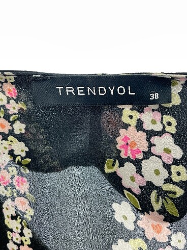 38 Beden siyah Renk Trendyol & Milla Kısa Elbise %70 İndirimli.