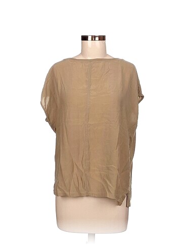 Diğer T-shirt %70 İndirimli.