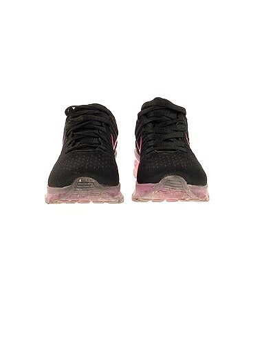 36 Beden Nike Spor Ayakkabı %70 İndirimli.