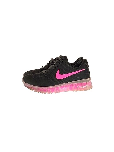 Nike Spor Ayakkabı %70 İndirimli.