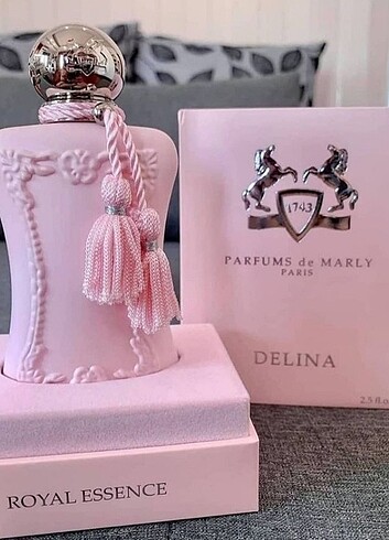 Diğer Parfums De Marly Delina Kadın Parfüm