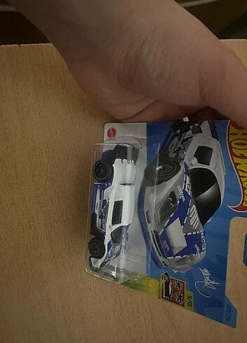 HOT WHEELS ARABA 