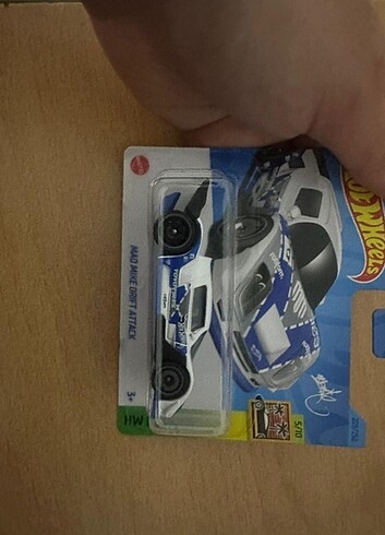  HOT WHEELS ARABA 