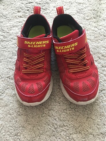 Skechers