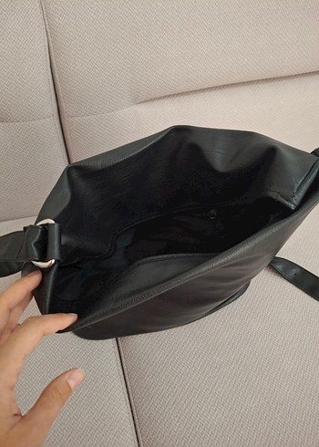 Beden Siyah Deri Minimalist Kadın Omuz Çantası