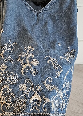 38 Beden Tencel kot ince askili nakis detayli bluz