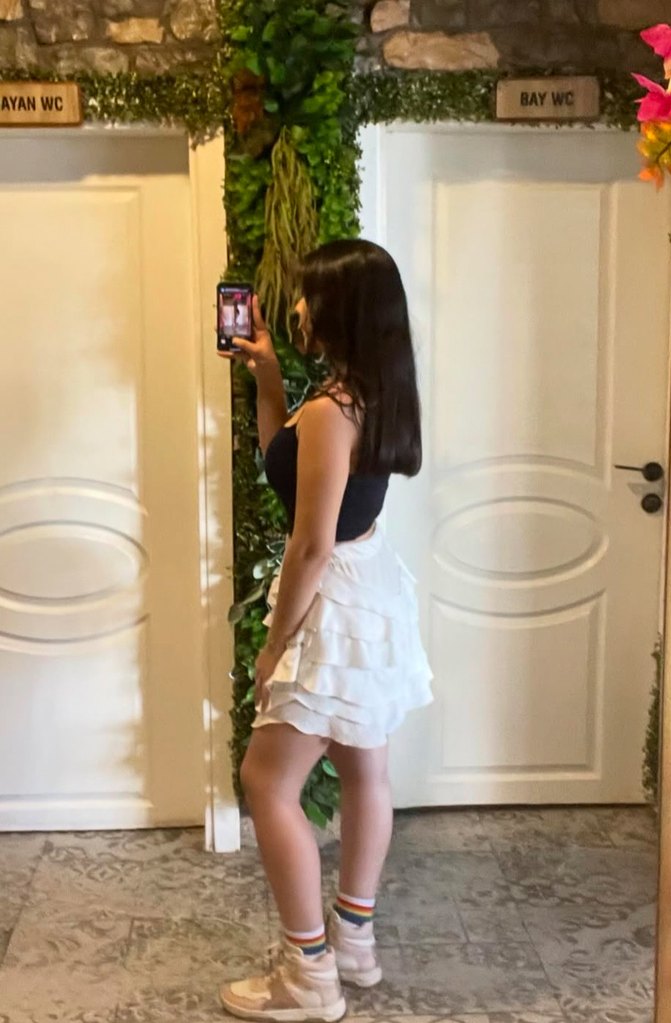 Kadın Beyaz Mini Fırfırlı Etek - Görsel 3