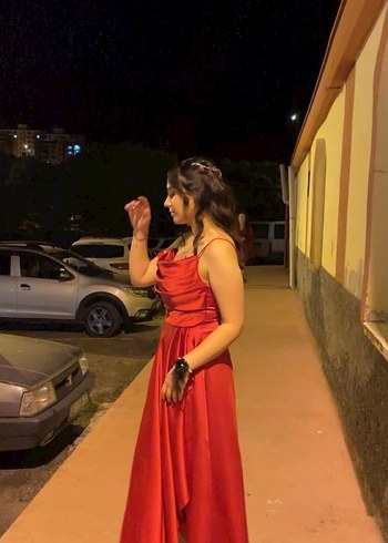 Kırmızı Uzun Drapeli Straplez Kadın Abiye Elbise - Görsel 4