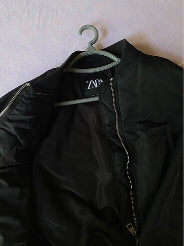 m Beden siyah Renk Zara bomber ceket