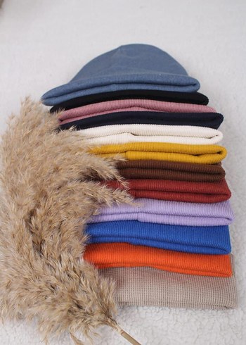 Kadın Çok Renkli Örme Bere Seti - Görsel 3