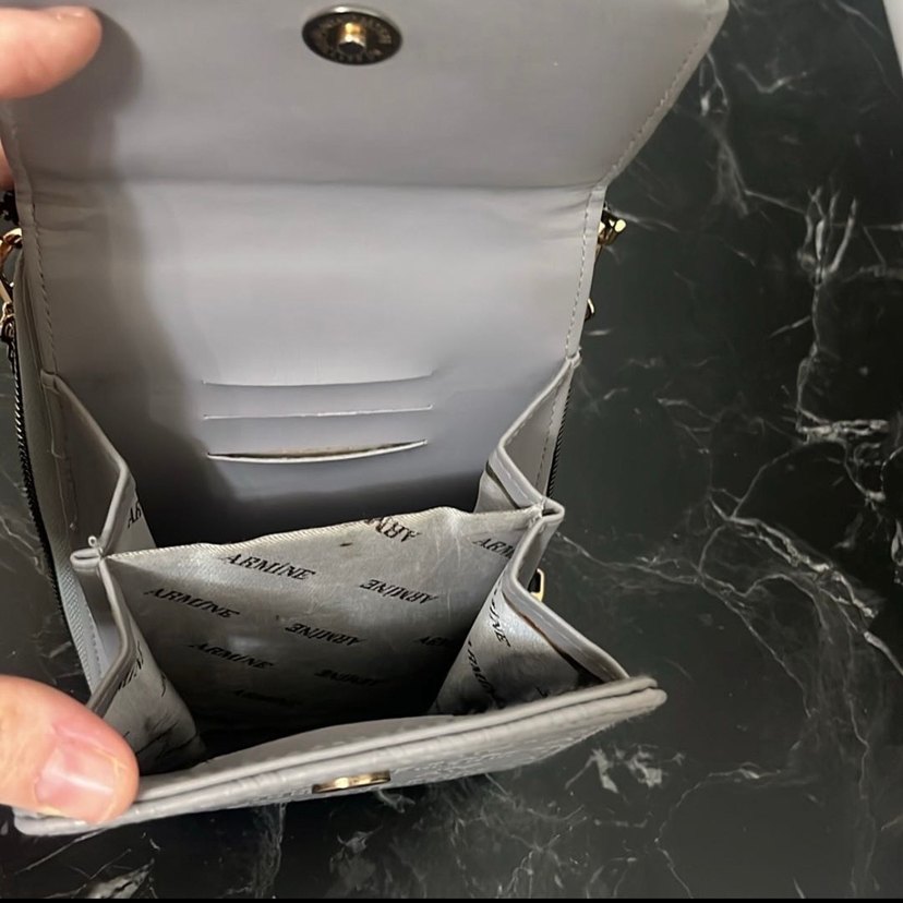 Zincir Detaylı Gri Kadın Deri Çapraz Çanta - Görsel 3