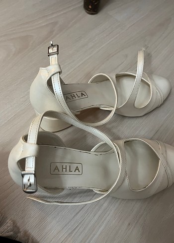 Kırık beyaz Tokalı Kadın Topuklu Ayakkabı gelin ayakkabısı - Görsel 2