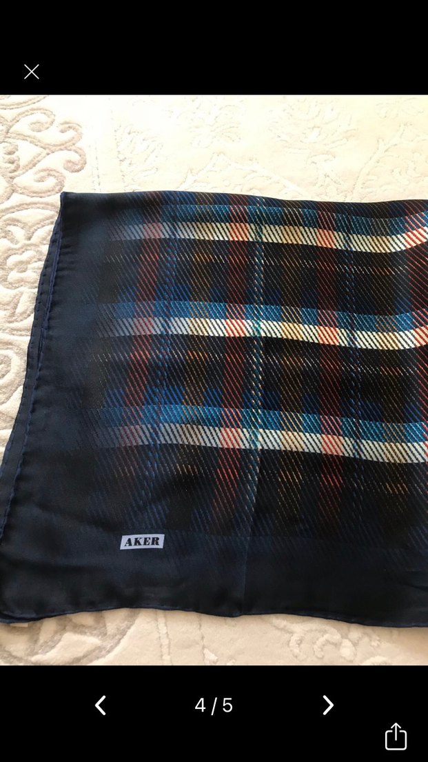 Drapeli Koyu Mavi Sura İpek - Görsel 4