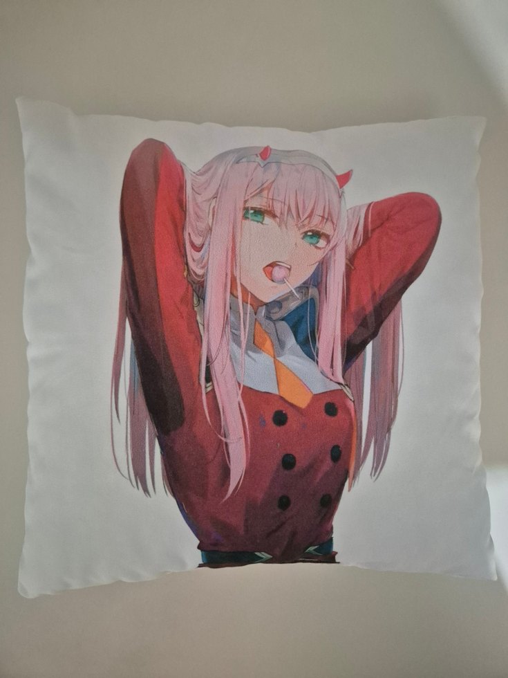 Darling in the Franxx Zero Two Yastık - Görsel 2