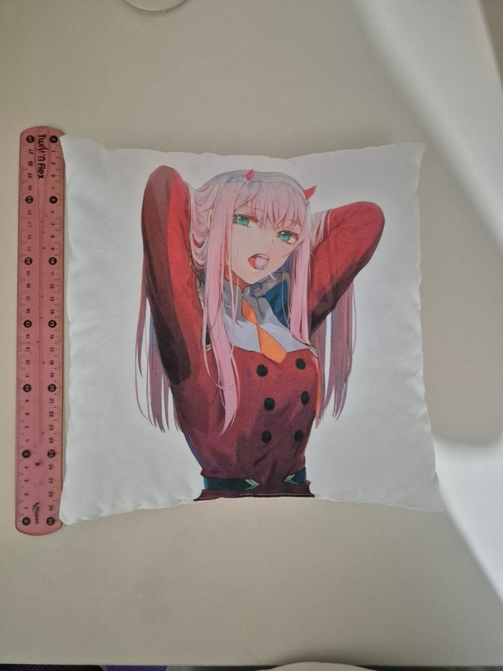 Darling in the Franxx Zero Two Yastık - Görsel 3