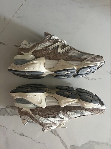 38,5 Beden camel Renk New balance 9060