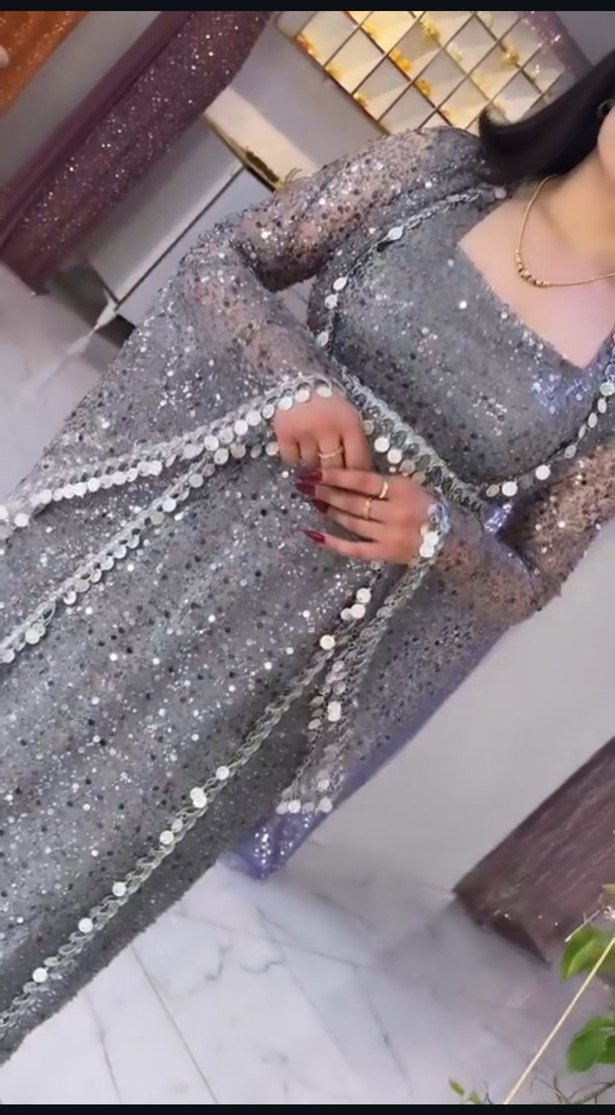 Payetli Gri Uzun Kollu Abiye Elbise - Görsel 2